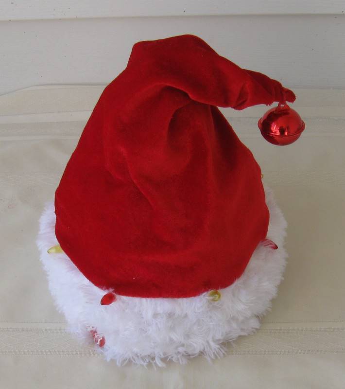 lot 031 image: Holiday  Christmas Decor II
