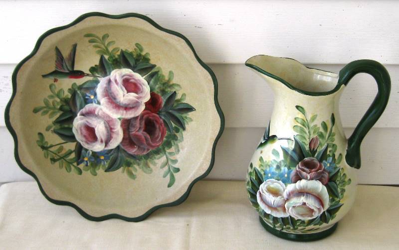 lot 073 image: Wash Bowl & Pitcher