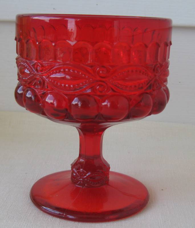 lot 019 image: Antique & Vintage Glassware  Dinnerware