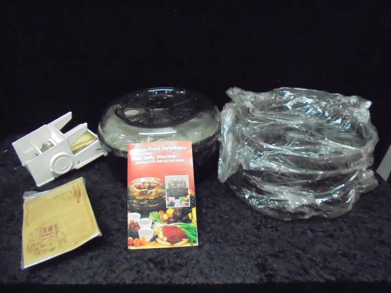 lot 26 image: Dehydrator