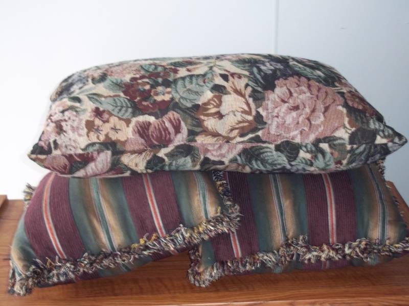 3 pillows
