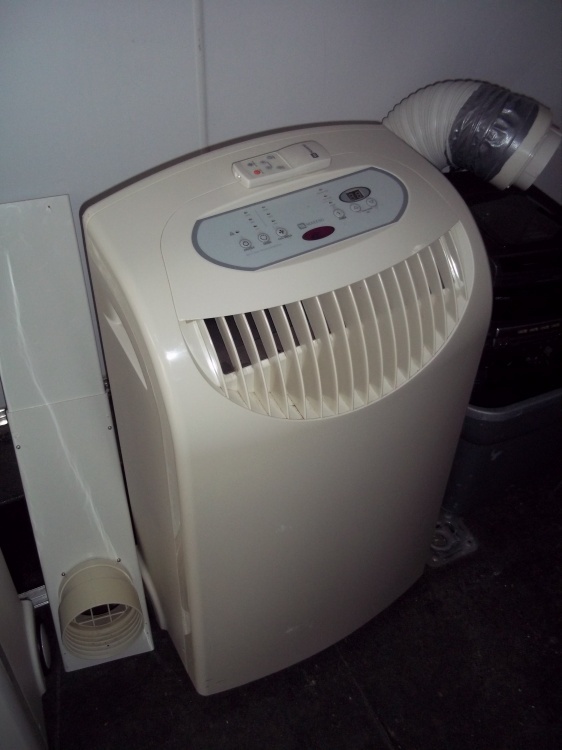 Maytag self contained air conditioner with remote