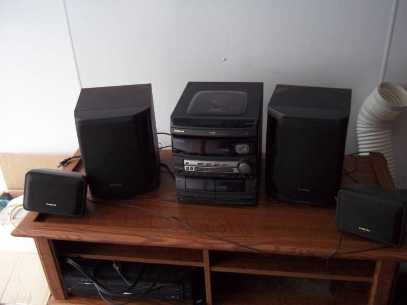 Aiwa CDcassette 4 speaker system