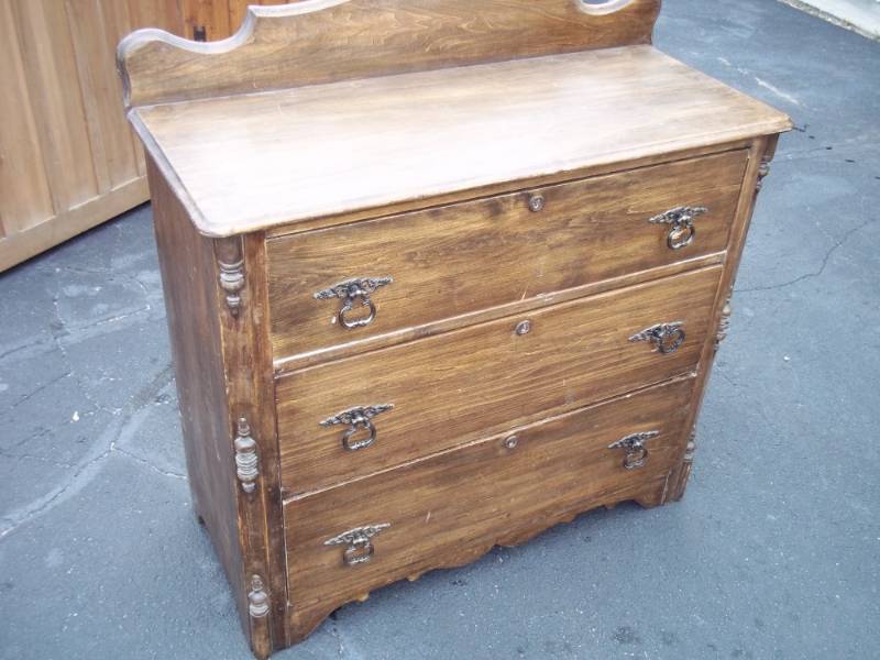 Antique 3 drawer dresser 40 x 13 x 39