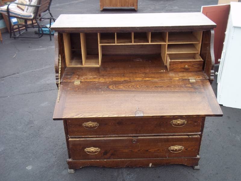 Vintage desk 38 x 17 x 40