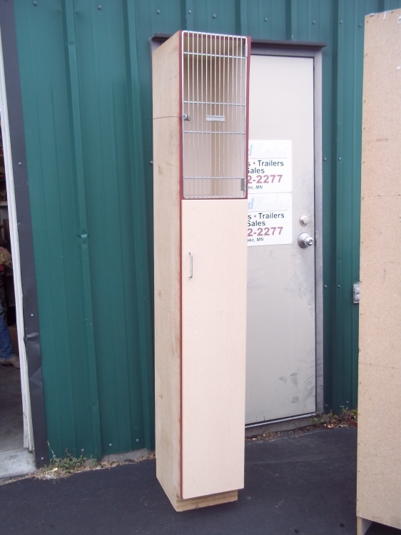 Wooden gym locker 82 x 12 x 17
