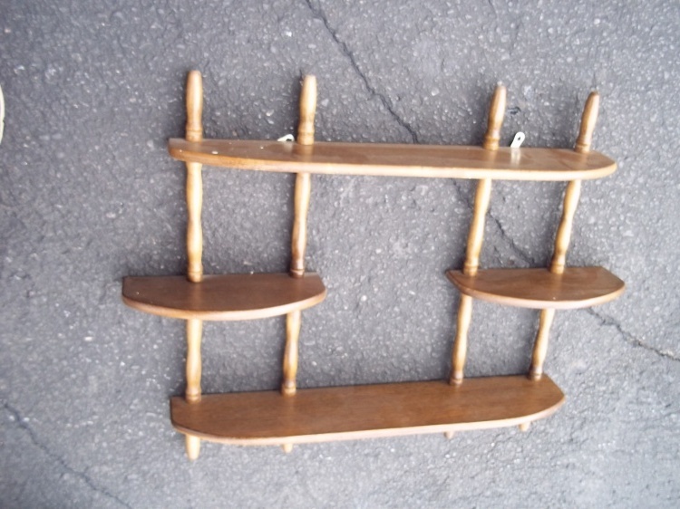 Knick-knack shelf 21 x 4 x 13