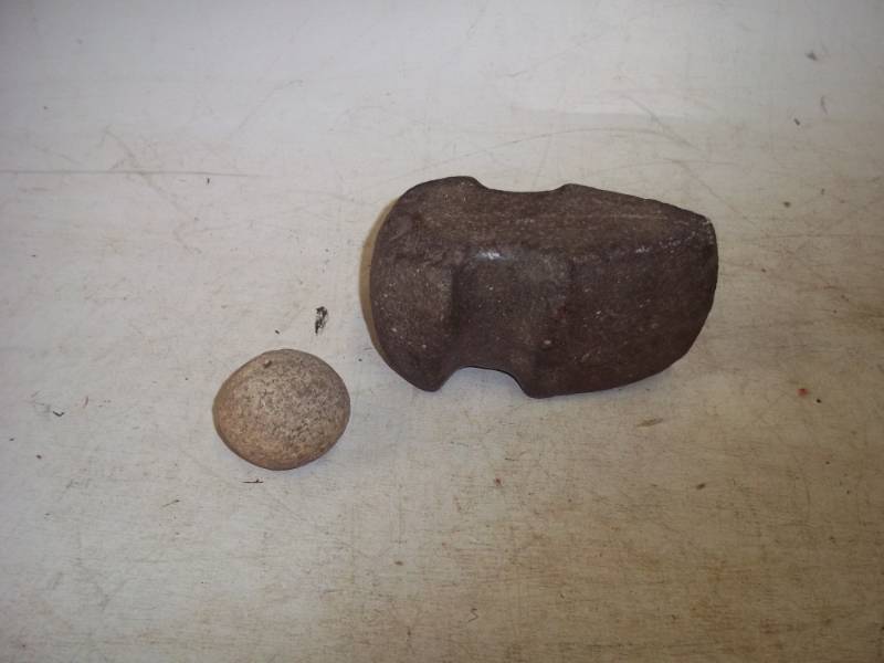 Indian Hammer Head and small stone