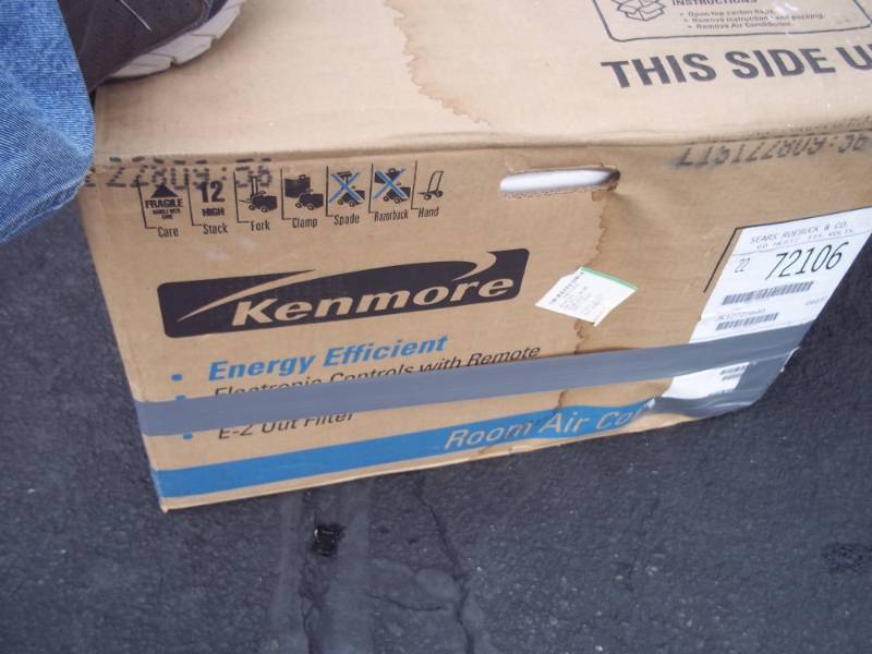 10,000 BTU Kenmore air conditioner