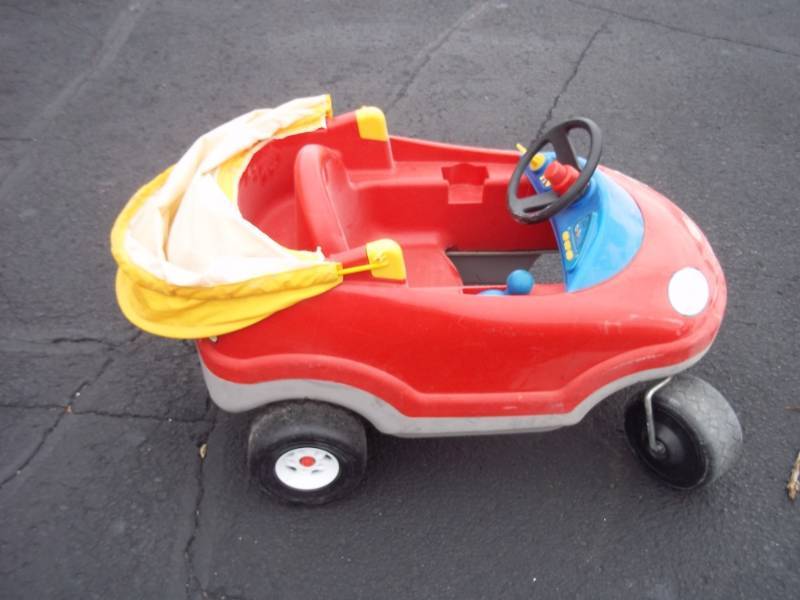 Little Tikes convertible car