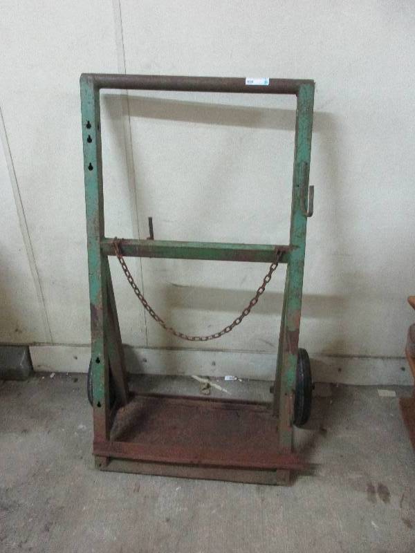 lot 25 image: oxy-acetylene cart