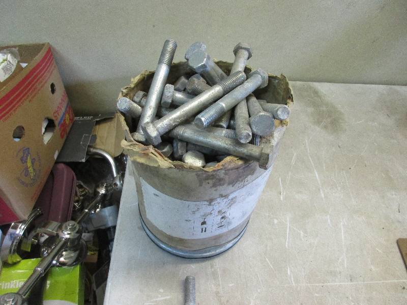 lot 47 image: Bucket of bolts