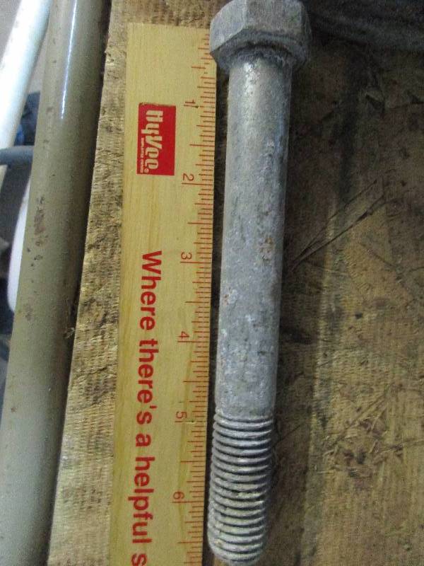 lot 49 image: bucket of 34 X 6.5 bolts
