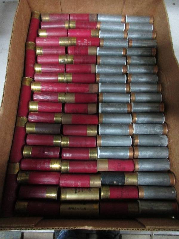 lot 76 image: 12 gauge mixed shotgun shells