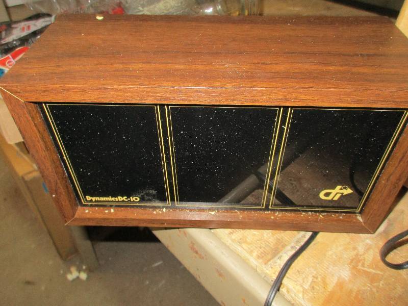 lot 111 image: dynamics DC-10 alarmsecurity system