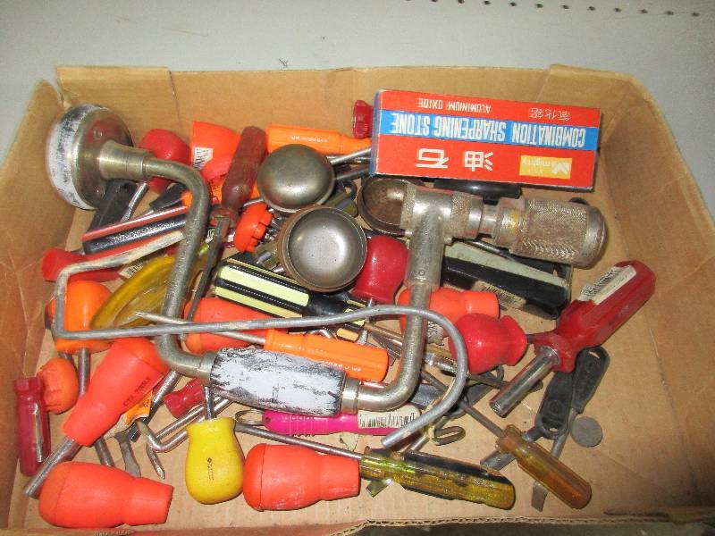 lot 117 image: misc tools