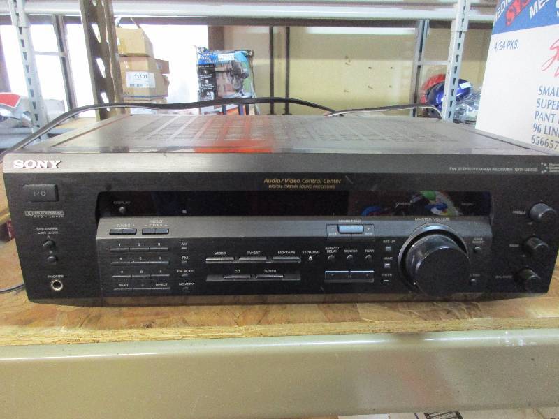 lot 141 image: Sony AMFM stereo reciever