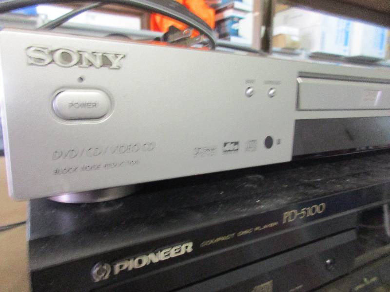 lot 142 image: Sony DVD player and pioneer CD player