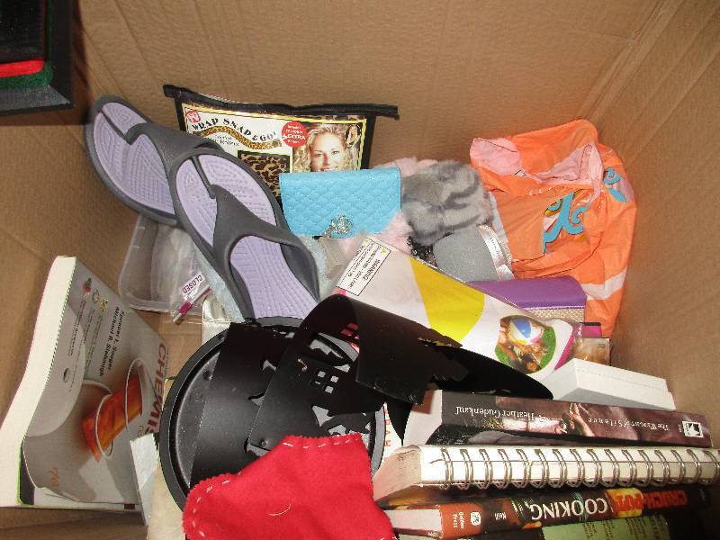 lot 152 image: household decorations, shoes, wicker baskets and books