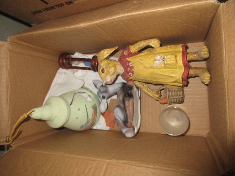 lot 162 image: Nick-Nac items and clock