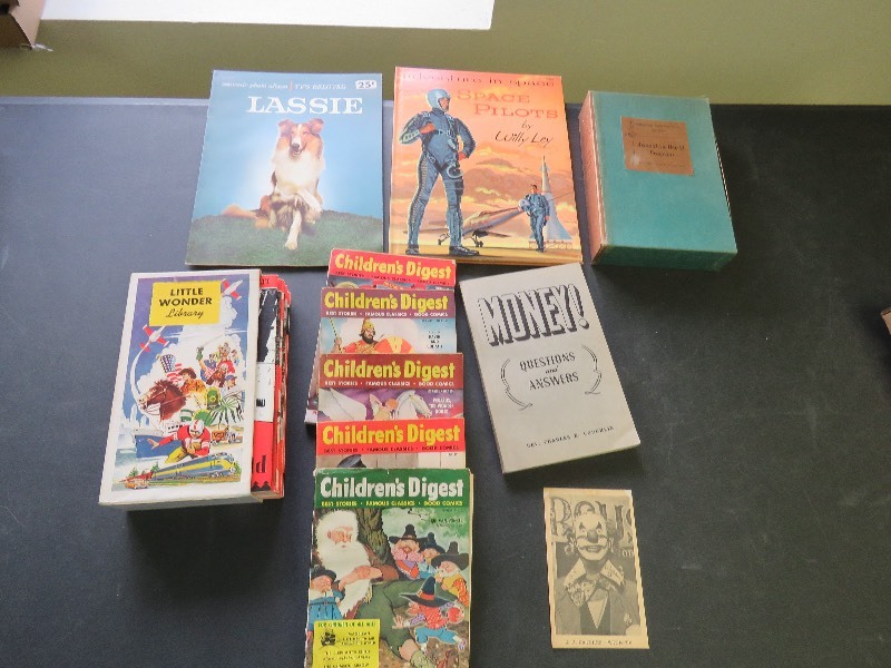 lot 41 image: Vintage Kids Books