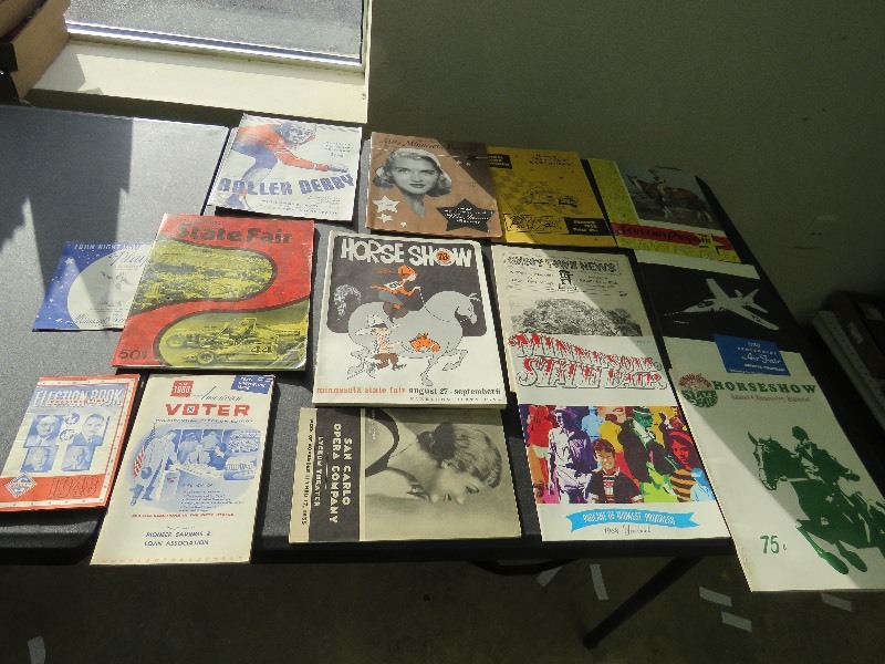 lot 44 image: Vintage souvenir Programs