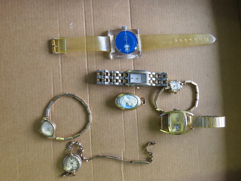 lot 50 image: Vintage Watch lot