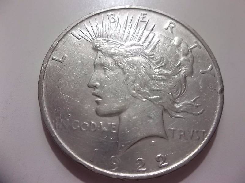 1922 D Silver Peace Dollar