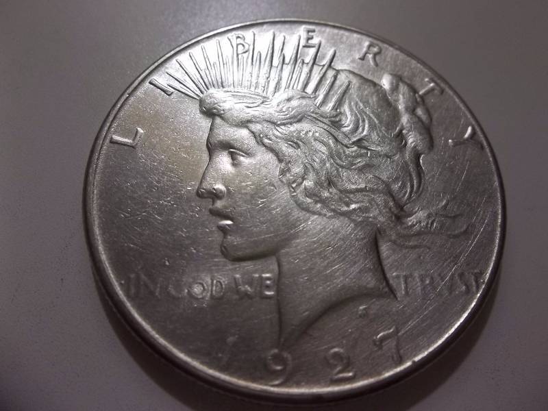 1927 S Silver Peace Dollar