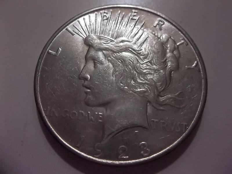 1923 S Silver Peace Dollar