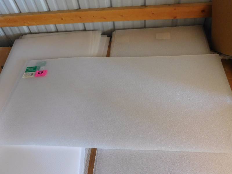 lot 69 image: Styrene inserts