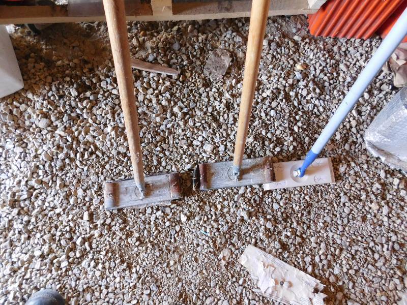 lot 88 image: 3 drywall pole sanders