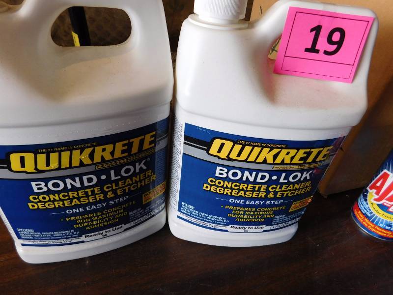 lot 19 image: Quikrete concrete cleaner
