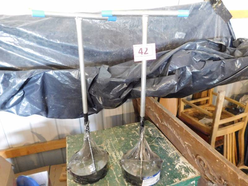 lot 42 image: 2 new 7 donut cutters