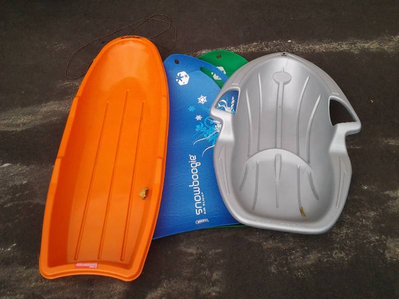 lot 49 image: Assorted Plastic Snow Sleds