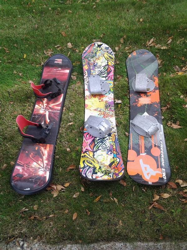 lot 34 image: 3 Cool Snow Boards