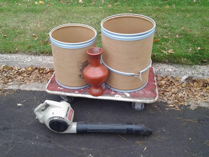 lot 38 image: Craftsman Electric Leaf Blower, Rolling Cart, 2-Cardboard Barrels & Vase
