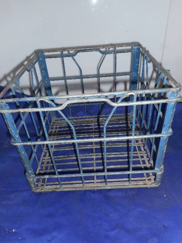ANTIQUE METAL MILK CRATE