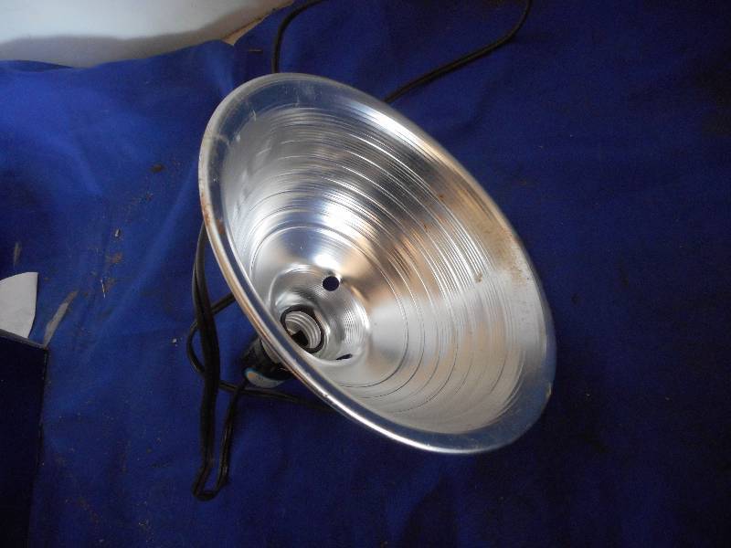 HEAT LAMP