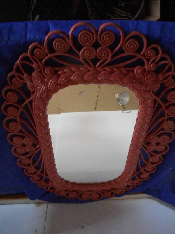 DECRATIVE MIRROR