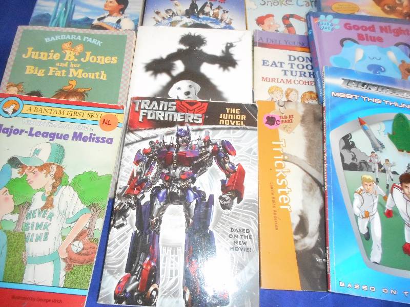16 KIDS BOOKS