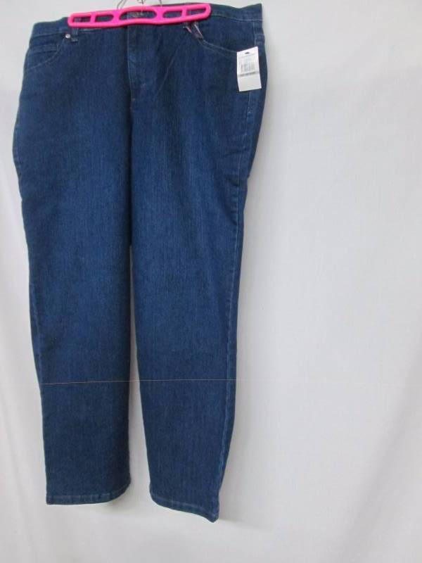 Gloria Vanderbilt Plus Amanda Jeans