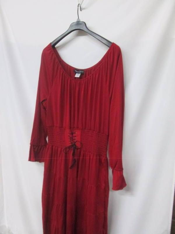 Wearabouts Womens Tiered Knit Dress