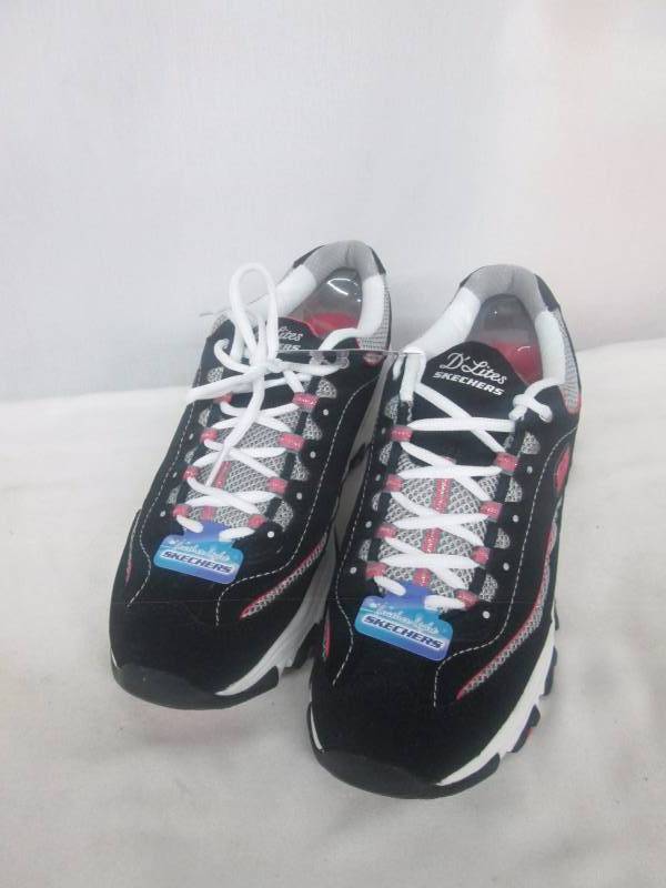 Skechers Womens Centennial Memory Foam Sport Shoe
