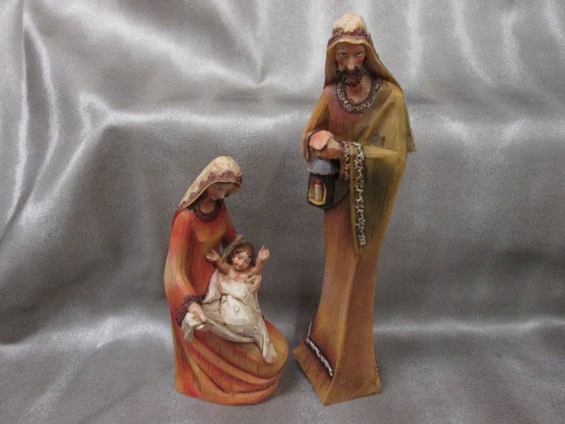Lot of 6  12 inch Resin Holy Famil...