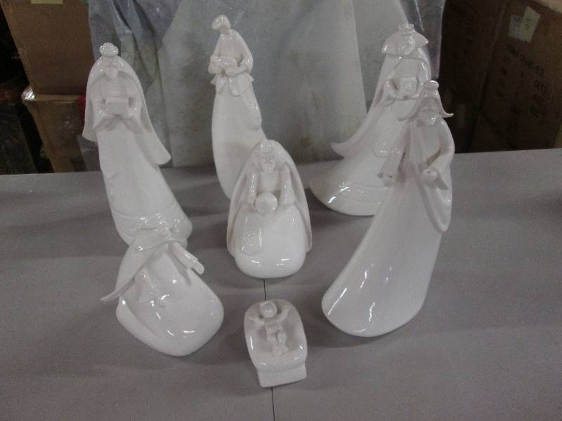 7 pc White Glazed Ceramic 12 inch N...