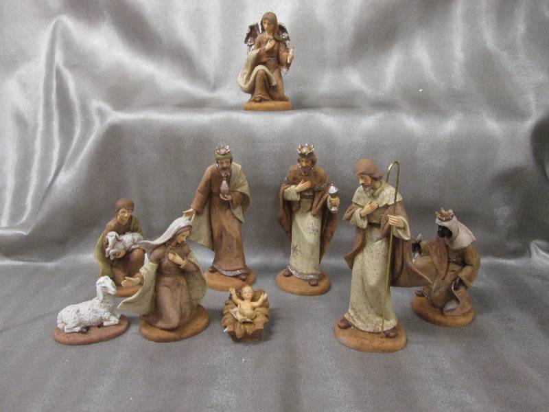 9 pc Ceramic Nativity Set Earthtone...