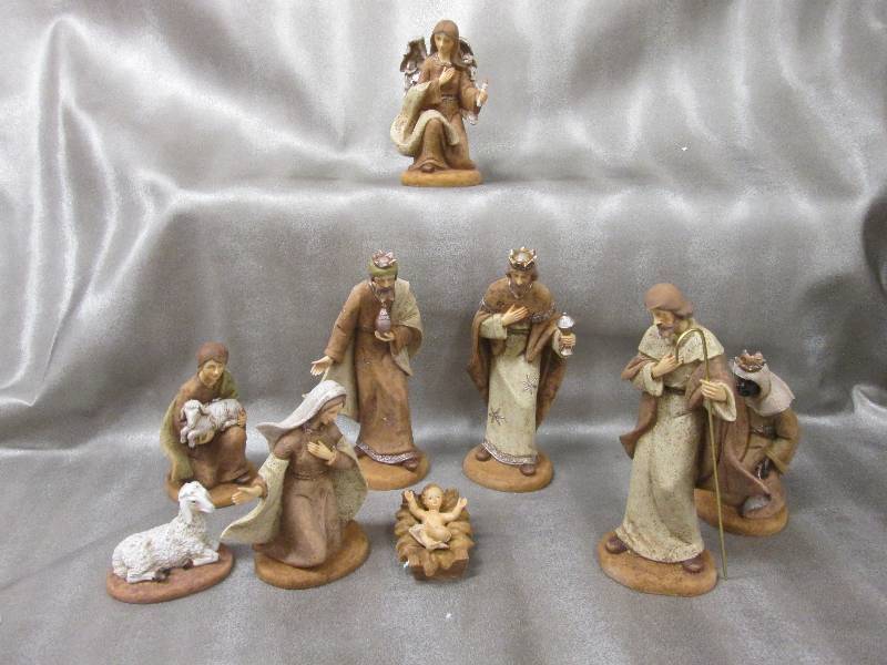 9 pc Ceramic Nativity Set Earthtone...