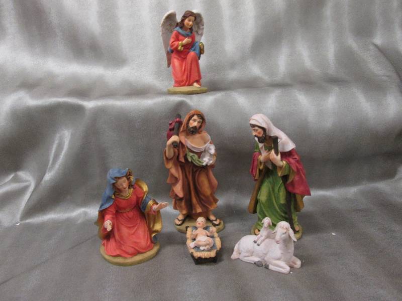 6 pc Detailed  Nativity Set 8.5 inc...