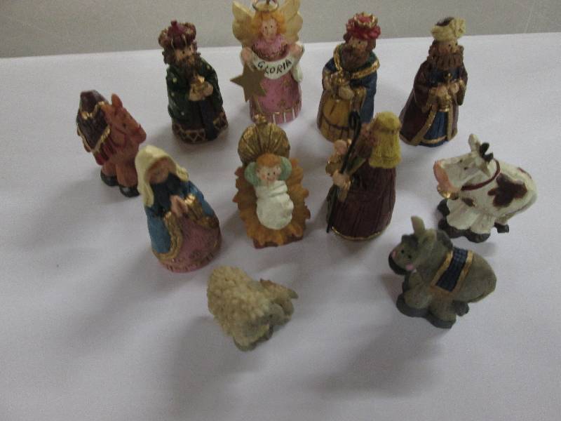 Lot of 4  Miniature 11 pc Nativity...
